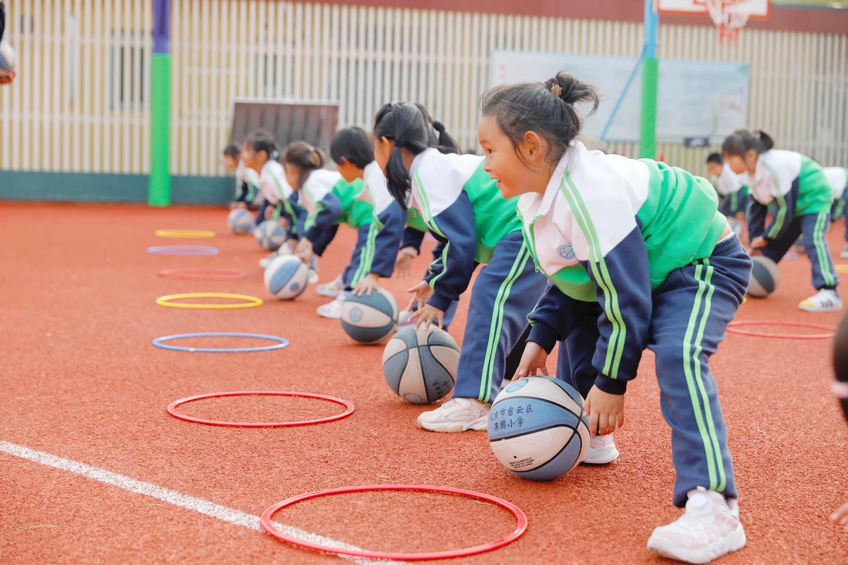 青少年篮球训练视频教学视频完整版
